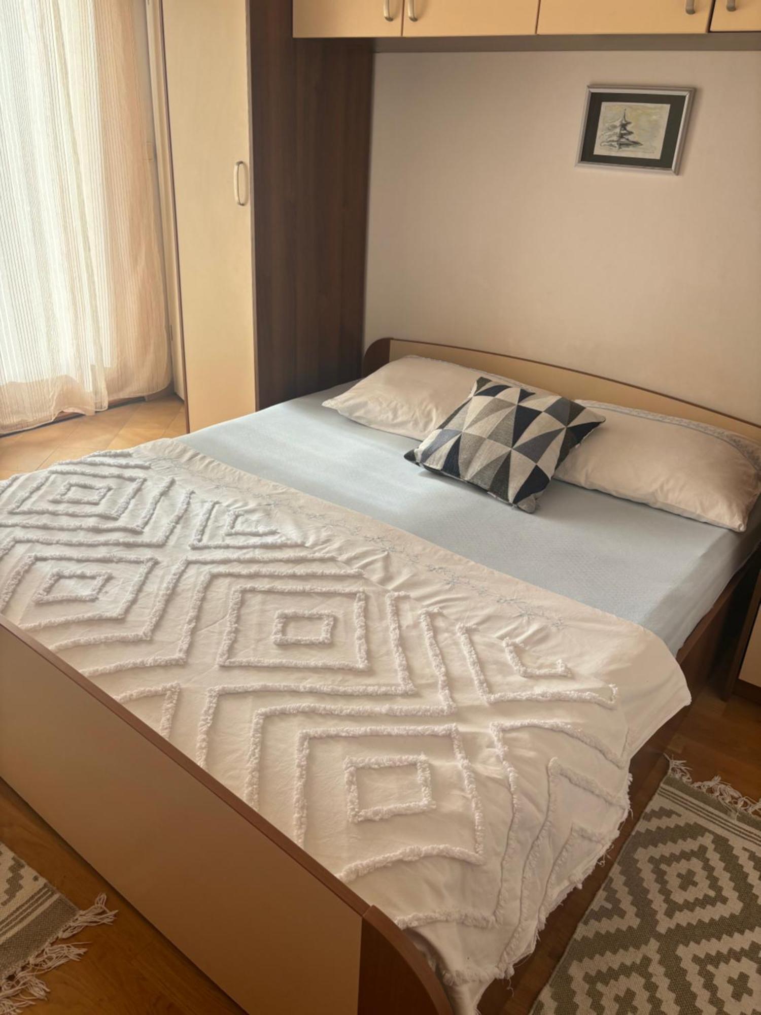 Apartmani Josipovic Baška Voda Eksteriør billede